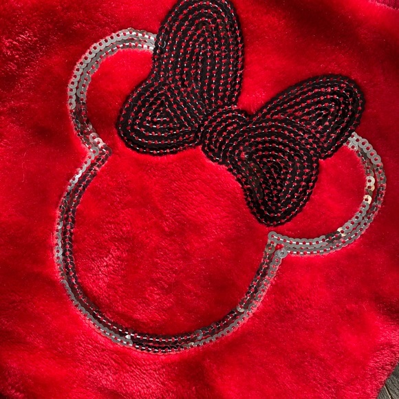Minnie Mouse sweatshirt super soft never worn - Picture 2 of 4